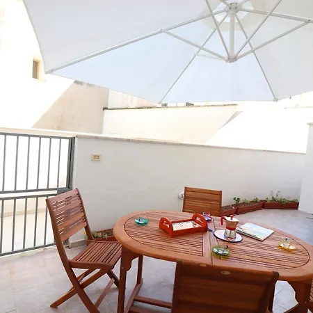 Delightful Caterinas House In Σπίτι διακοπών *