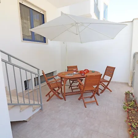 Delightful Caterinas House In Holiday home *